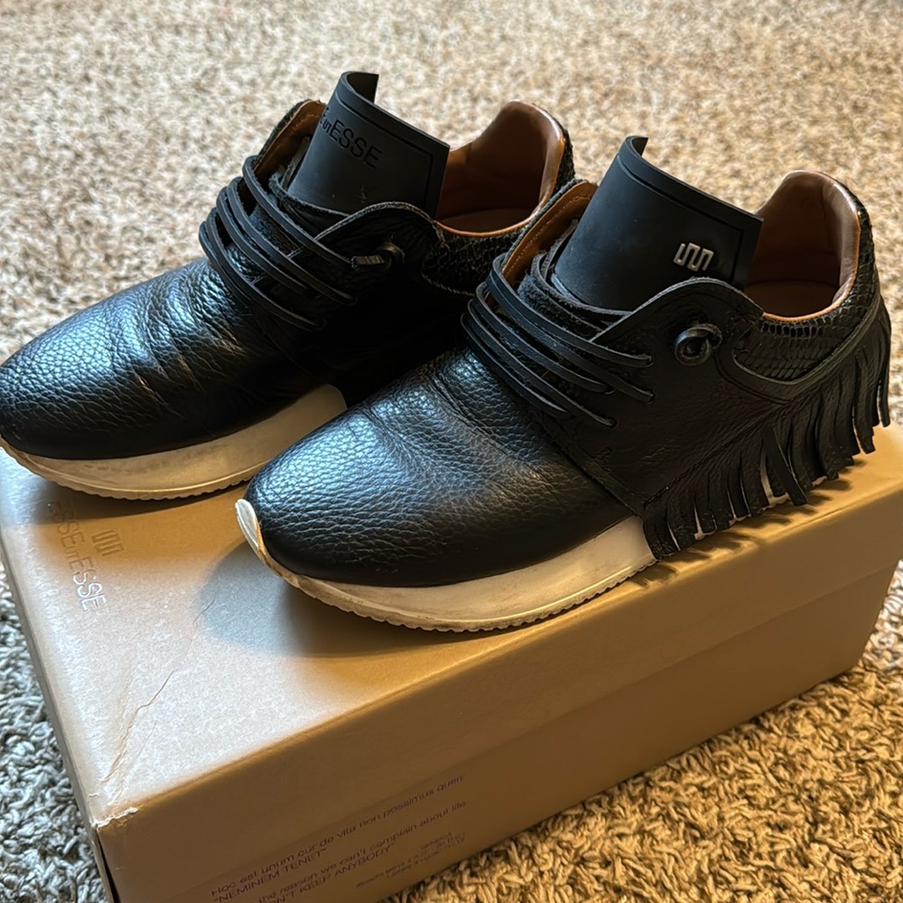 Esseutesse Leather Fringe Sneaker - Black in size 37 in EUC